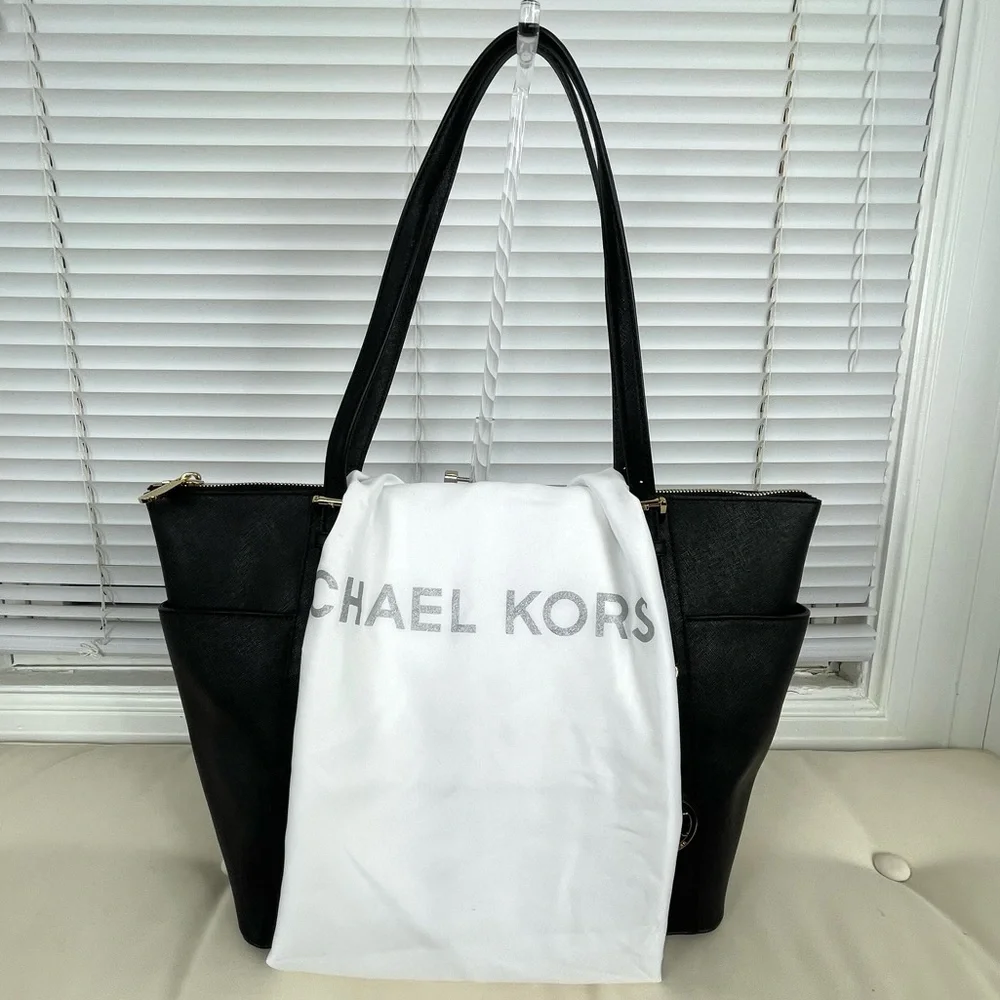 Michael Kors Jet Set East-West Tote Bag - Picture 6 of 9